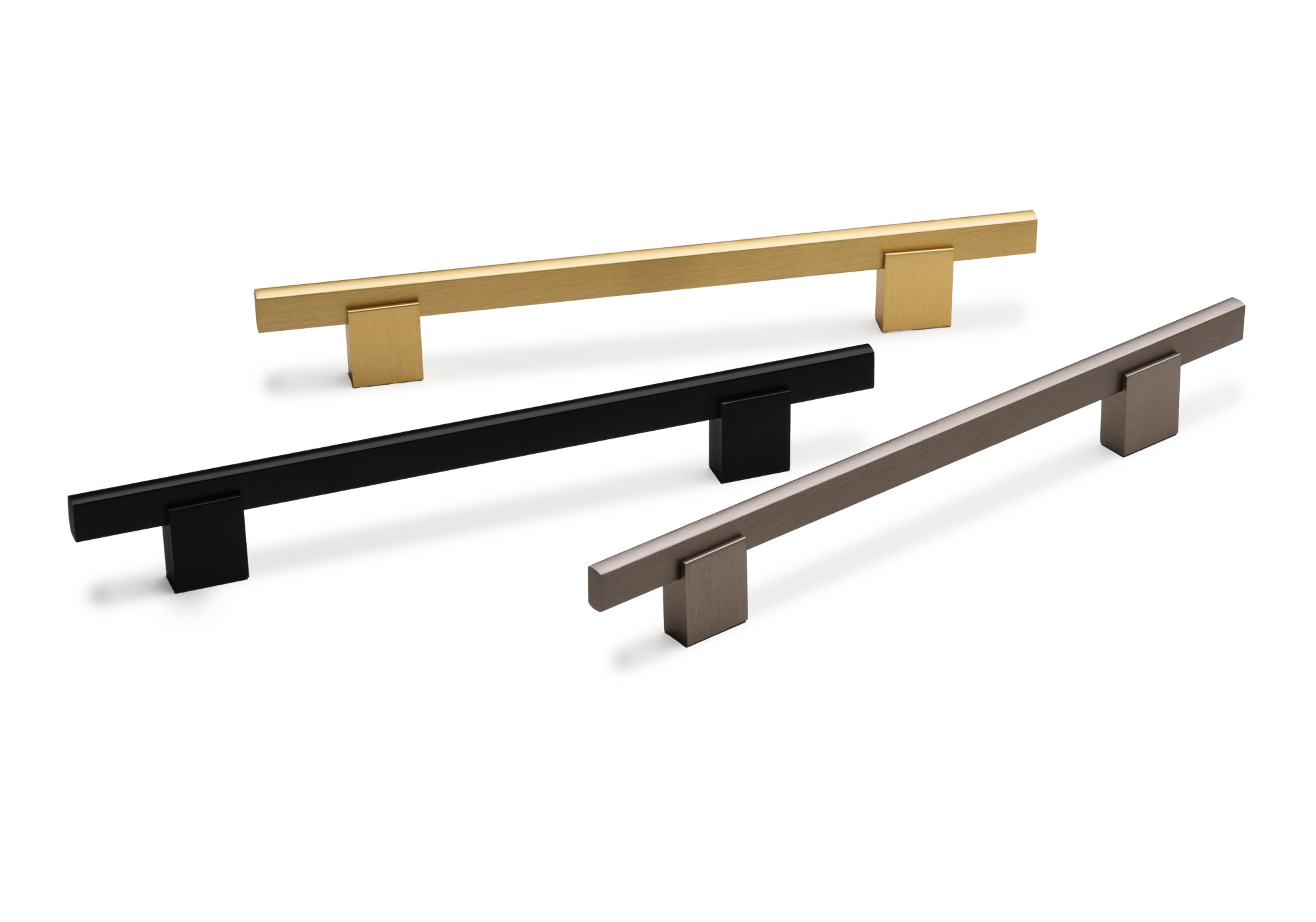 Ручки мебельные REACH