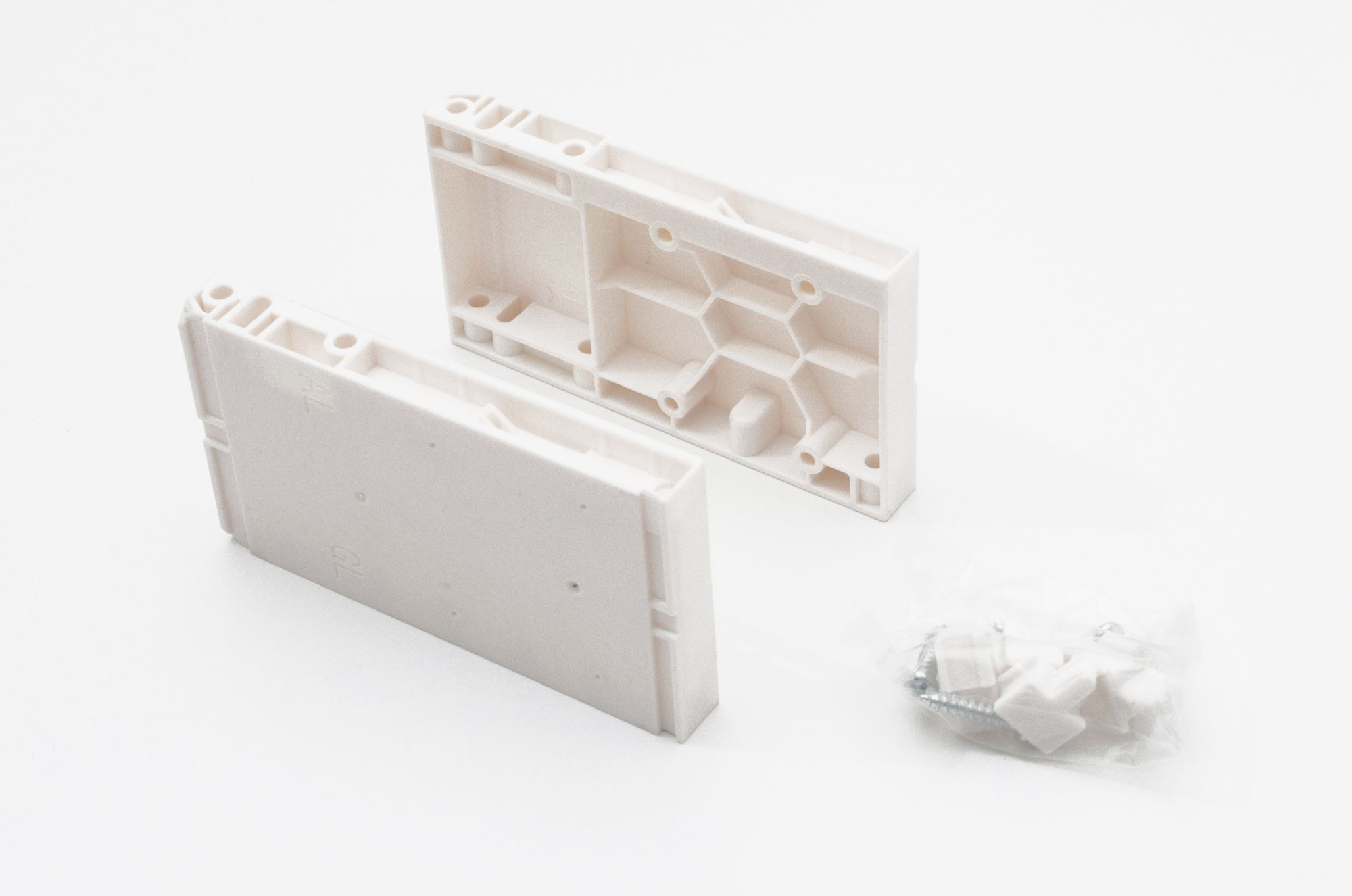 Ящик JETBOX ULTRA H80 Крепление передней панели внутреннего ящика JETBOX Ultra 218 H80мм, белый BR218I.001WT